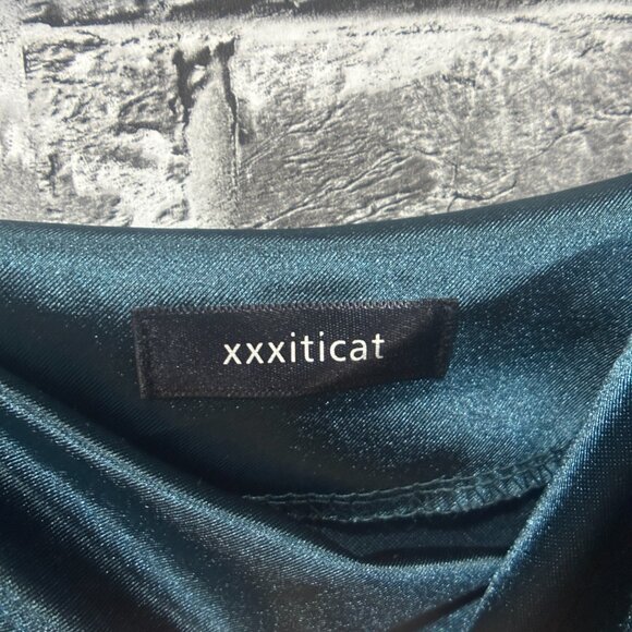 EUC Xxxiticat Dark Green Velour Dress Size XS - Picture 9 of 14